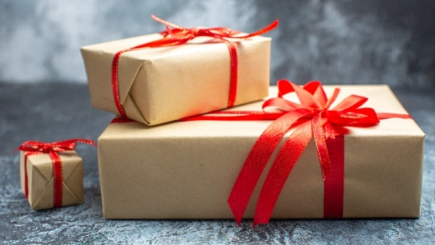 ТОП-10 оригинальных подарков мужчине на 23 февраля