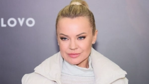 Солистка «Тутси» назвала идеальный подарок на 8 Марта