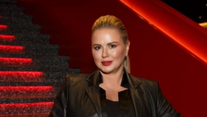 Анна Семенович лишилась голоса после вирусной инфекции