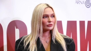 Наталья Рудова прокляла свою красоту: «Пытаюсь себя уродовать» Наталья Рудова прокляла свою красоту: «Пытаюсь себя уродовать»