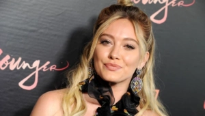 Новый альбом Хилари Дафф возглавил музыкальный рейтинг Billboard