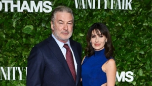 Дочь актера Алека Болдуина пошутила над ним в день рождения Дочь актера Алека Болдуина пошутила над ним в день рождения