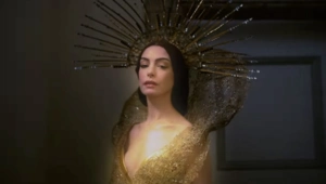 Энн Хэтэуэй вдохновлялась Тейлор Свифт на съемках фильма «Мать Мария»