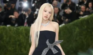 Розэ из BLACKPINK анонсировала выход сольного альбома