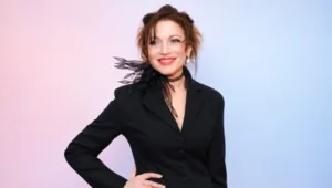 55-летняя Алена Хмельницкая призналась, что внуки не называют ее бабушкой 55-летняя Алена Хмельницкая призналась, что внуки не называют ее бабушкой