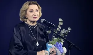 Алла Демидова удостоена ордена «За заслуги перед Отечеством» I степени