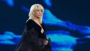 Коллега Ирины Аллегровой объяснила затворничество певицы: «Есть что скрывать»