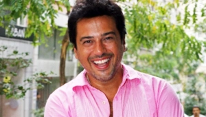 Турецкий певец Эмре Алтуг назвал россиянок особенными Турецкий певец Эмре Алтуг назвал россиянок особенными