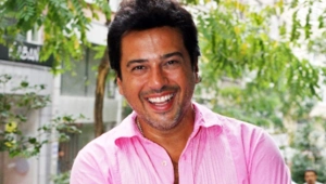 Турецкий певец Эмре Алтуг назвал россиянок особенными Турецкий певец Эмре Алтуг назвал россиянок особенными