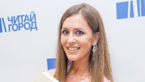 Беременная Анна Бузова показала изменившуюся фигуру