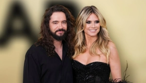 «Королева Хэллоуина» Хайди Клум произвела фурор своим костюмом с роботизированными змеями