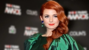 Лена Катина заявила, что боится пластических операций из-за прошлого опыта