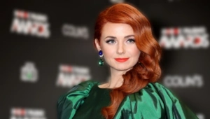 Лена Катина заявила, что боится пластических операций из-за прошлого опыта