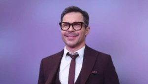 «Бронзовая» статуя Павла Деревянко простояла в Таганроге меньше суток