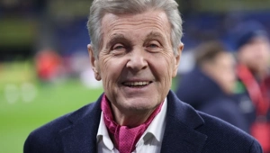 Лев Лещенко рассказал, почему не дарит подарки на 8 марта