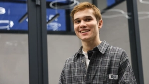 Звезда «Слова пацана» Минекаев играет как Джим Керри и три года ждет ответа от Квентина Тарантино