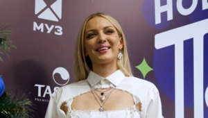 Mary Gu назвала причину отмены осеннего тура по России Mary Gu назвала причину отмены осеннего тура по России