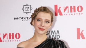 Пластический хирург прокомментировал изменения во внешности Арзамасовой