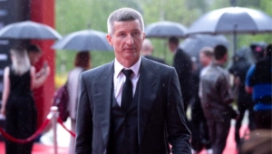 Друг Евгения Алдонина рассказал о состоянии футболиста на фоне борьбы с онкологией Друг Евгения Алдонина рассказал о состоянии футболиста на фоне борьбы с онкологией