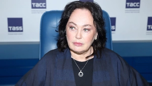 Лариса Гузеева стала жертвой домогательств зеков на Камчатке Лариса Гузеева стала жертвой домогательств зеков на Камчатке