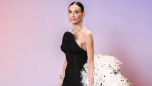 Чрезмерная худоба 63-летней Деми Мур напугала поклонников