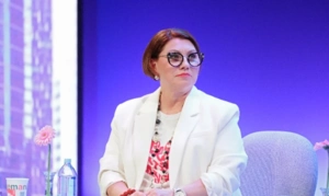 64-летняя Роза Сябитова разоткровенничалась о пластике