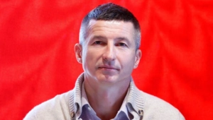 Жена борющегося с раком Евгения Алдонина показала редкий снимок с футболистом