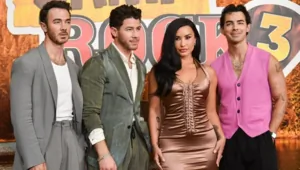 Деми Ловато вернется к роли Митчи Торрес в продолжении франшизы Camp Rock Деми Ловато вернется к роли Митчи Торрес в продолжении франшизы Camp Rock