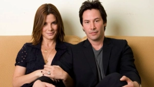 Сандра Буллок и Киану Ривз воссоединились за кулисами Бродвея: «Время для них остановилось»