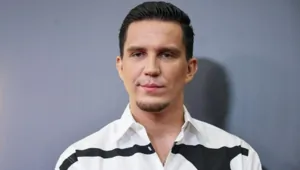 Дмитрий Масленников попал в аварию во время съемок новой экспедиции