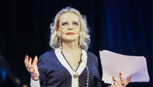63-летняя Алена Яковлева стремительно теряет вес из-за загадочной болезни