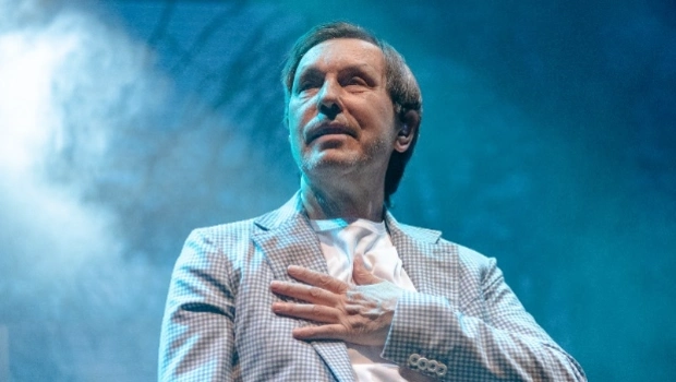 Николай Носков приостановил выступления из-за проблем со здоровьем Николай Носков приостановил выступления из-за проблем со здоровьем