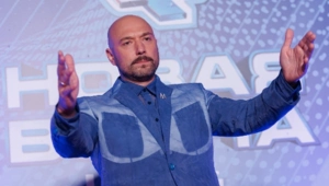 Владимир Маркони вновь станет ведущим «Премии МУЗ-ТВ 2026. Движение» Владимир Маркони вновь станет ведущим «Премии МУЗ-ТВ 2026. Движение»