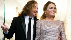 Жена Игоря Николаева заболела на отдыхе в Китае Жена Игоря Николаева заболела на отдыхе в Китае