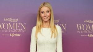 Дочь Гвинет Пэлтроу рассказала об увеличении губ Дочь Гвинет Пэлтроу рассказала об увеличении губ