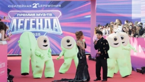 Эволюция эпатажа: самые запоминающиеся образы звезд на Премии «МУЗ-ТВ»