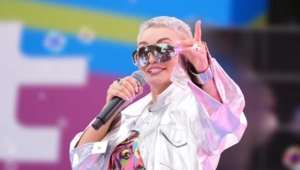 Катя Лель увлеклась тренировками для космонавтов и объявила о поисках любви