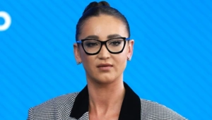 Ольга Бузова: «Я хочу попросить прощения за свои слезы» Ольга Бузова: «Я хочу попросить прощения за свои слезы»