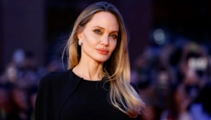 Анджелина Джоли рассказала, что после расставания с Брэдом Питтом ни с кем не встречалась