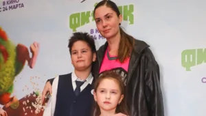 Агата Муцениеце с детьми уехала в Латвию Агата Муцениеце с детьми уехала в Латвию