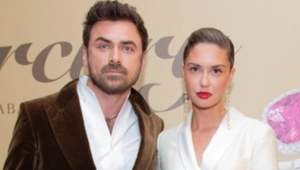 Агата Муцениеце в третий раз стала мамой