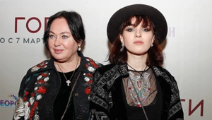 Дочь Ларисы Гузеевой раскритиковала звездную мать: «Ты как бедная» Дочь Ларисы Гузеевой раскритиковала звездную мать: «Ты как бедная»