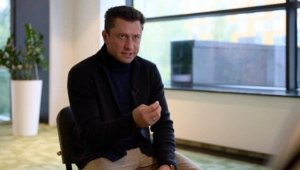 Врач-косметолог оценила внешность Павла Прилучного