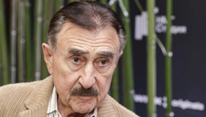 Леонид Каневский отреагировал на свою популярность у художников в Южной Корее Леонид Каневский отреагировал на свою популярность у художников в Южной Корее