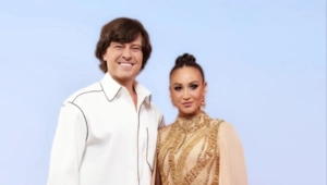 Ольга Бузова шутливо обвинила Прохора Шаляпина в «заражении» ленью Ольга Бузова шутливо обвинила Прохора Шаляпина в «заражении» ленью