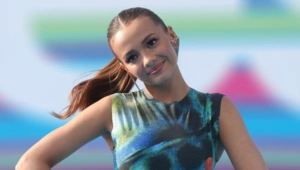 Валя Карнавал мечтает на день вернуться в детство: «Вообще всё другими красками играло»