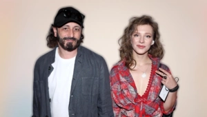 Лиза Арзамасова трогательно поздравила Илью Авербуха с днем рождения Лиза Арзамасова трогательно поздравила Илью Авербуха с днем рождения