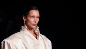 Белла Халид отправилась в немецкую клинику для лечения тяжелой болезни