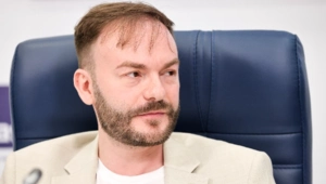 Сын автора песни про Чебурашку тайно женился