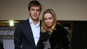 Татьяна Арнтгольц и Иван Жидков воссоединились в день рождения дочери Татьяна Арнтгольц и Иван Жидков воссоединились в день рождения дочери